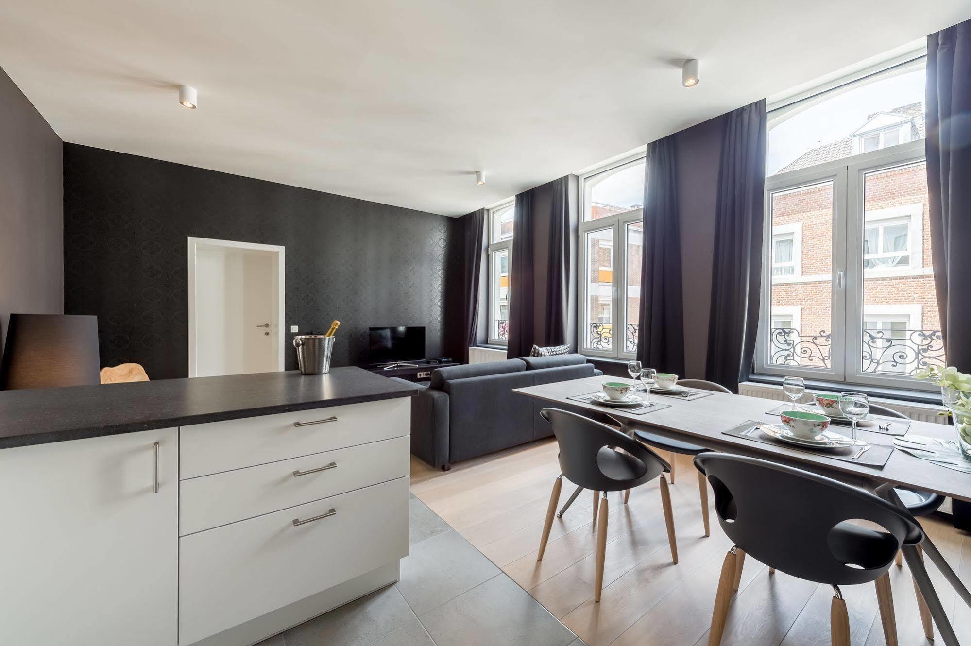 Smartflats Design - Cathedrale Apartment Liege Exterior photo