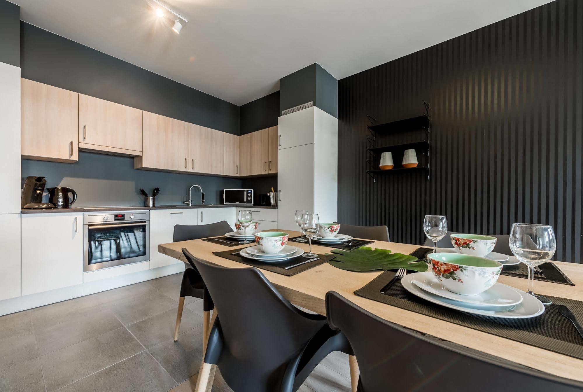 Smartflats Design - Cathedrale Apartment Liege Exterior photo